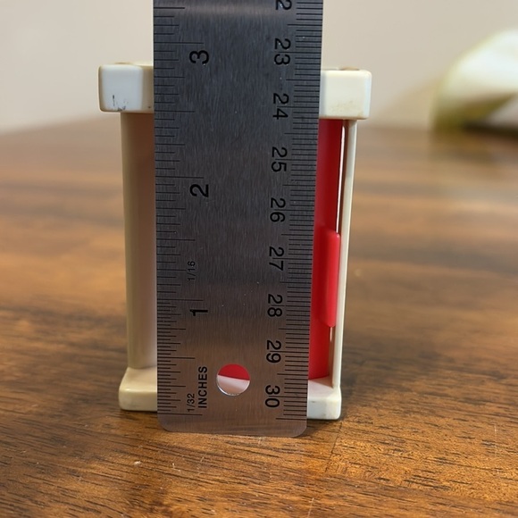 VINTAGE PRE OWNED FISHER PRICE LITTLE PEOPLE PHONE BOOTH WITH WORKING DOOR - Picture 9 of 11